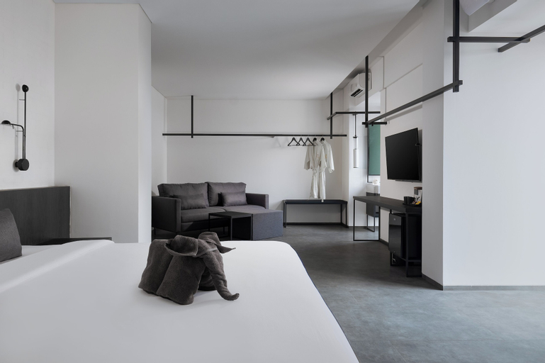 Bedroom 14