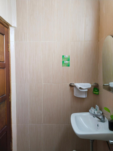 Bathroom 9