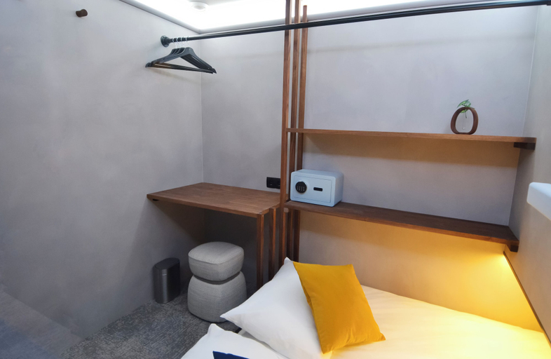 Bedroom 3, The Hyve Capsule Amsterdam, Amsterdam