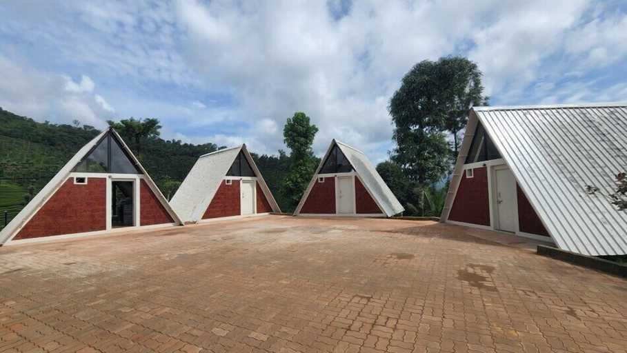 Exterior & Views 2, The Breeze Resort, Dakshina Kannada
