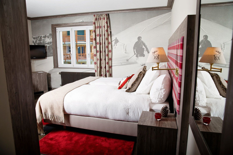 Bedroom 3, Hotel Bristol, Entremont