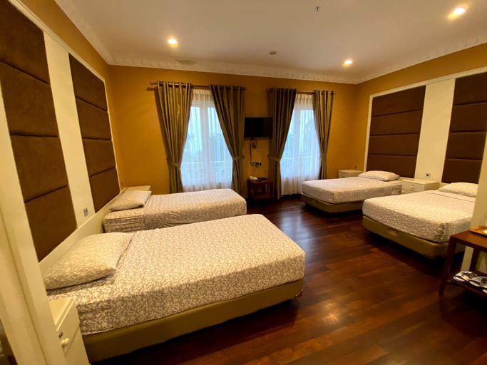 Bedroom 9