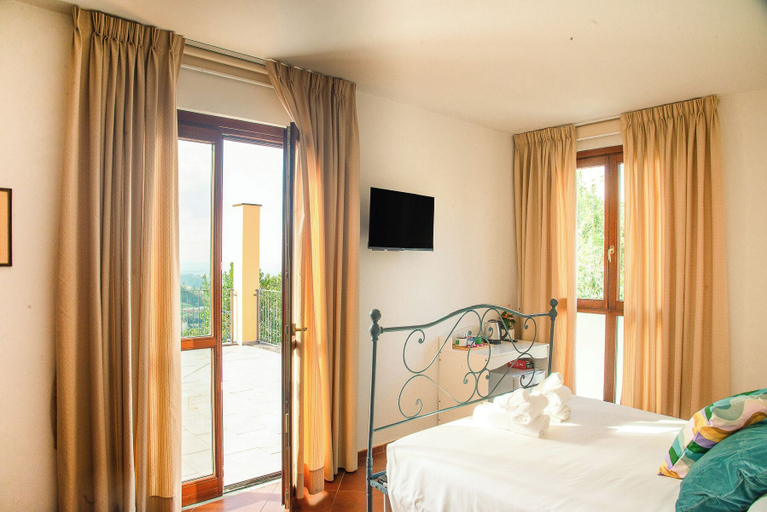 Bedroom 3, LA ROCCA RELAIS, Pistoia
