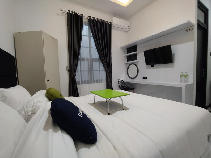 Bedroom 15