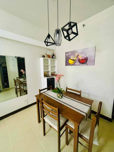 Others 3, The hide out by R&R, Parañaque