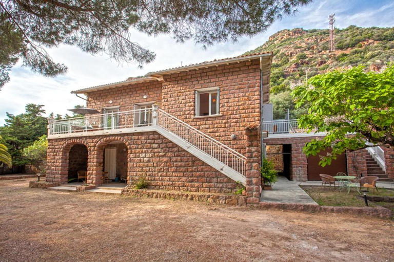 Others 3, Villa Kalliste, Corse-du-Sud