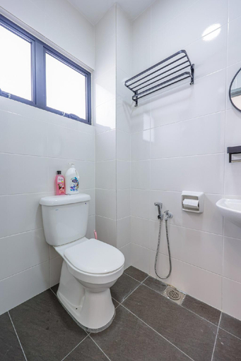 Bathroom 3, Airport #KLIA#KLIA2#MitsuiBrandOutlet#Landed House, Sepang