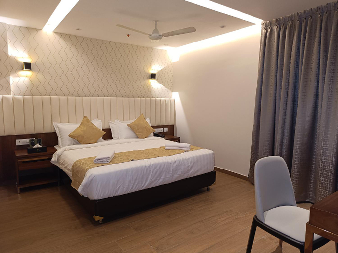 Bedroom 12