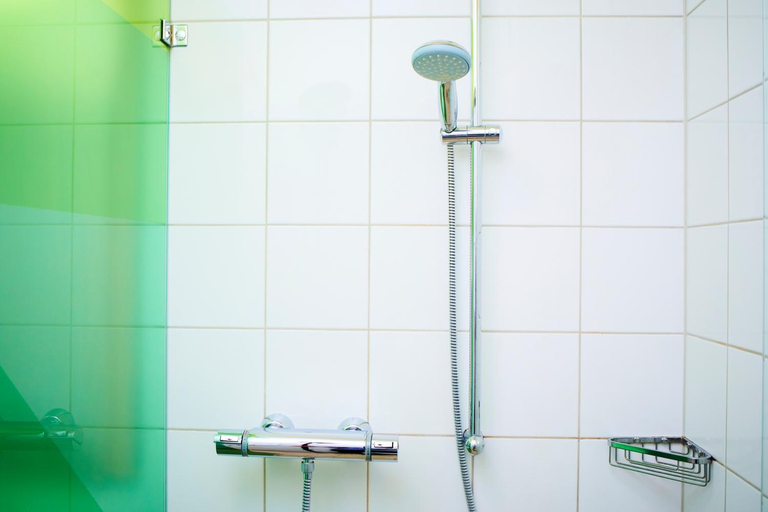 Bathroom 3, Gastehaus im LWH, Emsland