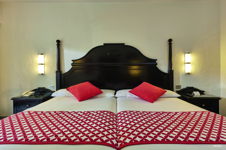 Bedroom 3, Riu Tequila - All Inclusive, Cozumel