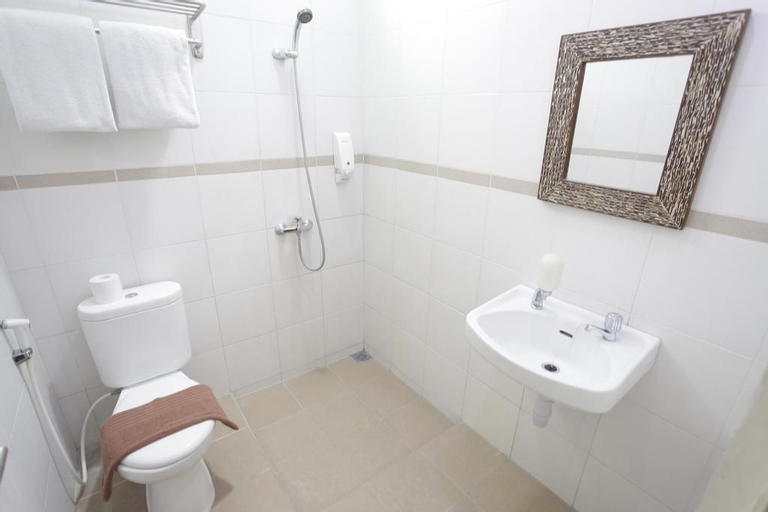 Bathroom 3