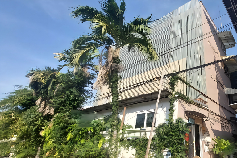 Exterior & Views 2, Sukhum Mega Bangna Guest House, Prawet