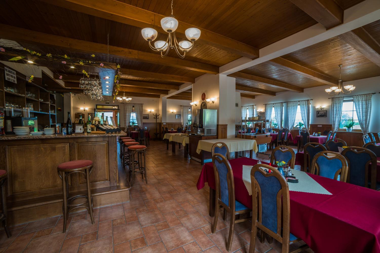 Food & Drinks 3, Hotel Elsyn Dvur, Prachatice