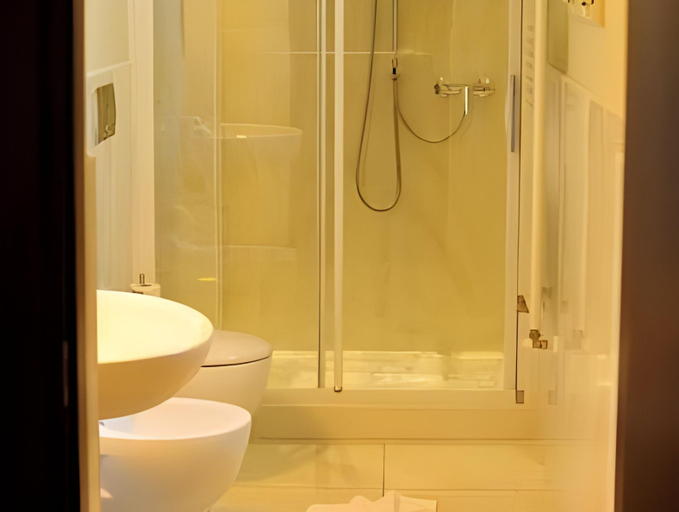 Bathroom 4, Maiorano Boutique Hotel, Foggia