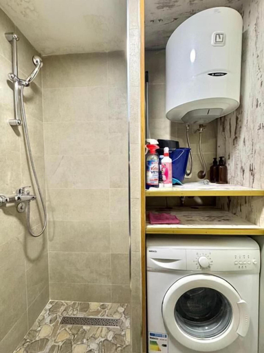 Bathroom 4, Sea View Studio Terminal