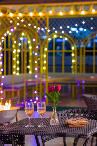Food & Drinks 5, Alaya Stays Miyabi Executive Suite, Elegant 1-BHK Suite With Common Pool, Gym & Restaurant, Gurgaon