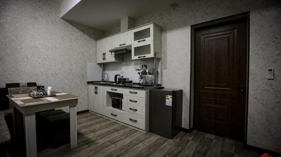 Others 3, Shosh Apartments, Tashkent City