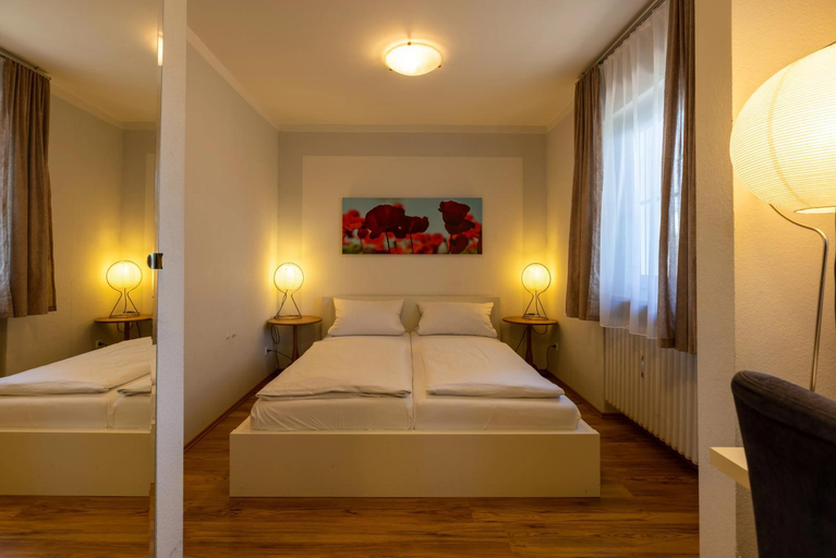 Bedroom 12