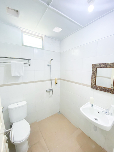 Bathroom 5