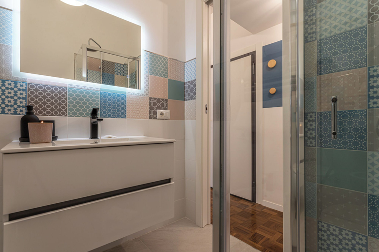 Bathroom 3, Luminoso appartamento al Pigneto, Roma