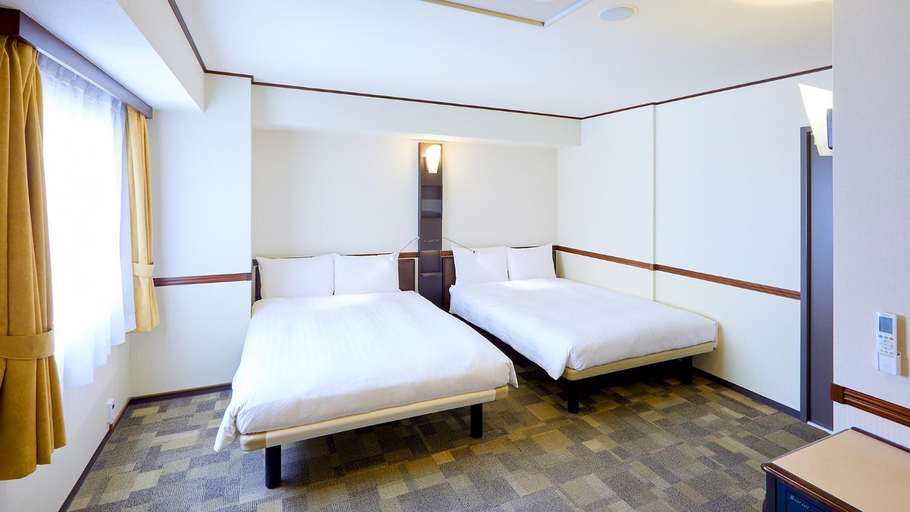 Bedroom 9