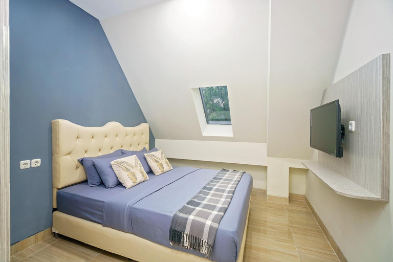 Bedroom 6