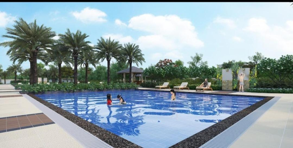 Swimming Pool 13