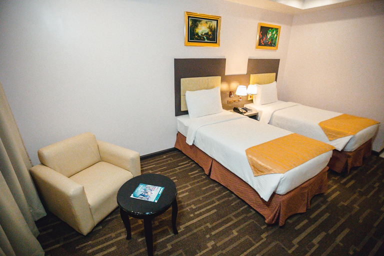 Bedroom 16