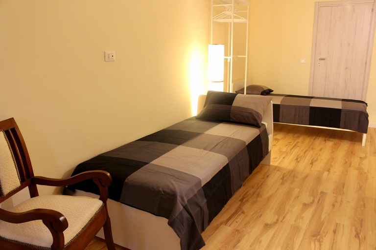 Bedroom 2, Centro storico Bed and Breakfast, Foggia