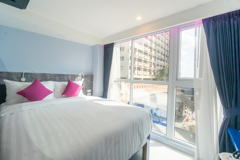 Bedroom 21