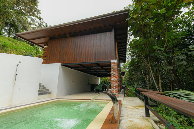 Swimming Pool 7