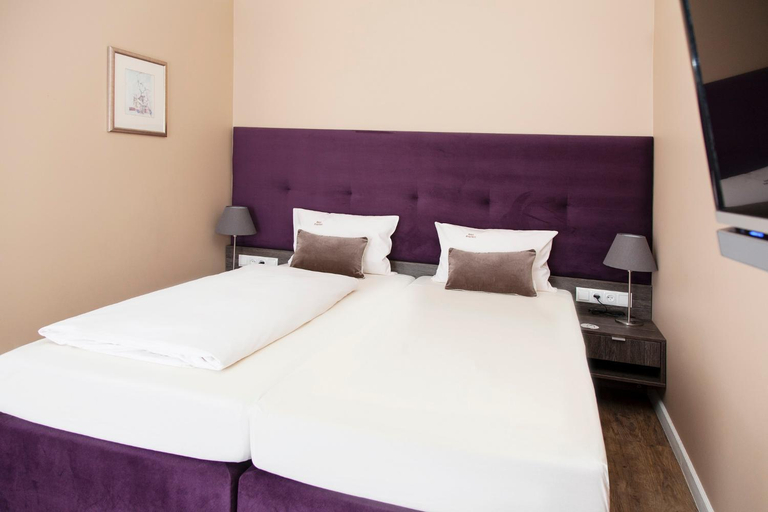Bedroom 11