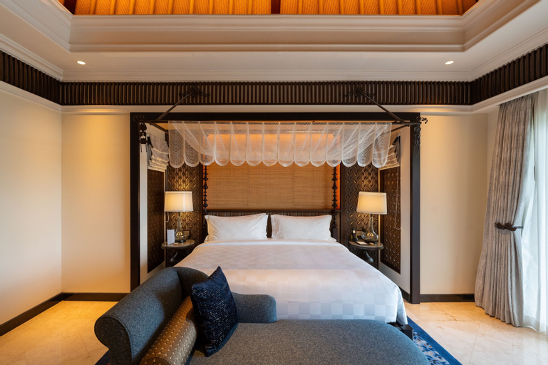 Bedroom 12