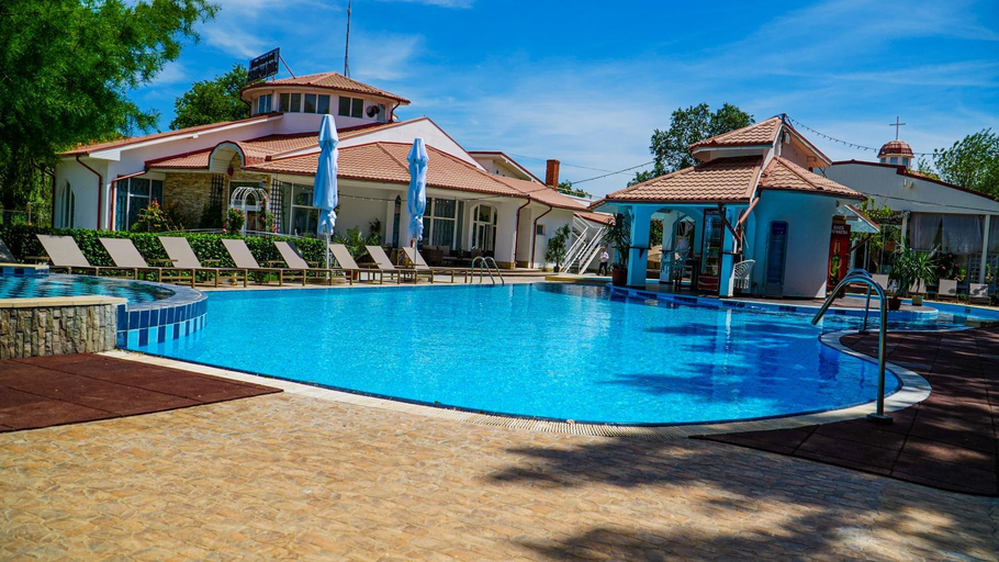 Others 5, Steaua Apelor Family Resort, Nufaru