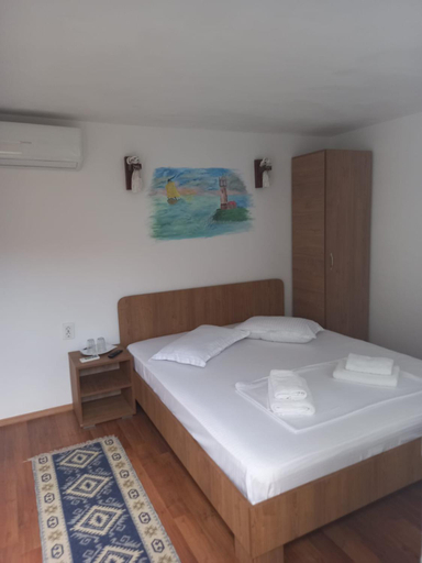 Others 4, Casa Tulceanu, Sulina