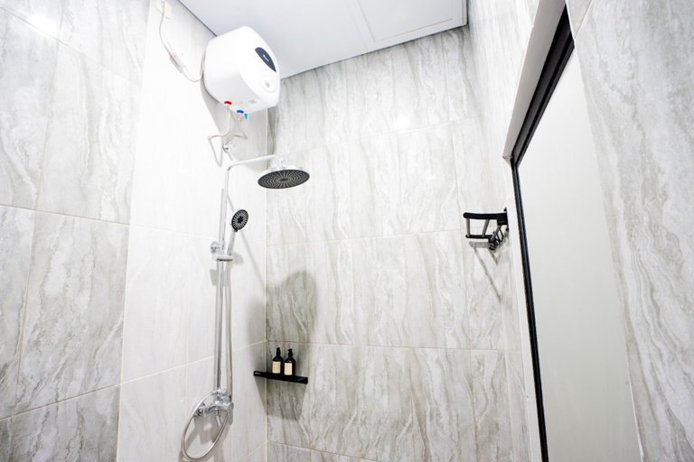 Bathroom 5, Patria Coliving, Sleman