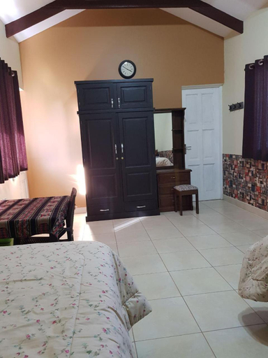 Bedroom 2, HOTEL MIL ESTRELLAS-TOROTORo, Charcas