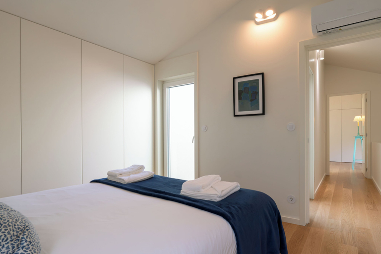 Bedroom 5, Campanha Duplex by Porto Stories, Porto