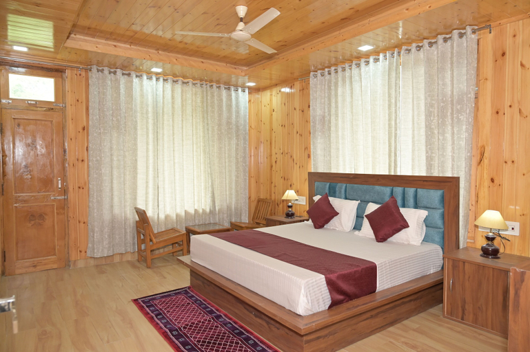 Bedroom 2, Royal Galaxy Tirthan, Kullu