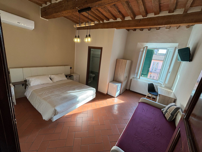 Bedroom 4, Window To The Tower, Pisa