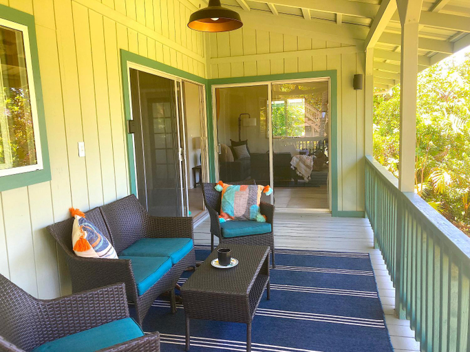 Others 4, Seaside House and Aloha Bungalow, Hawaii