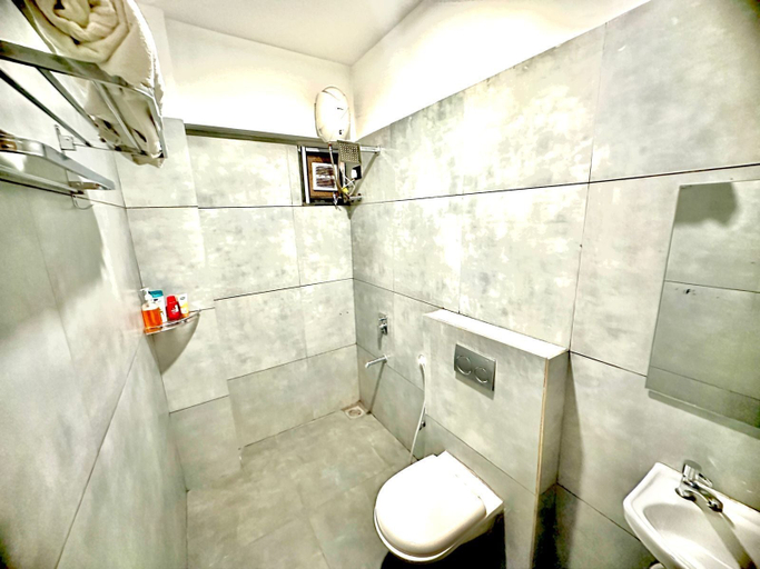 Bathroom, Pearl Retreat Hotel, Surat