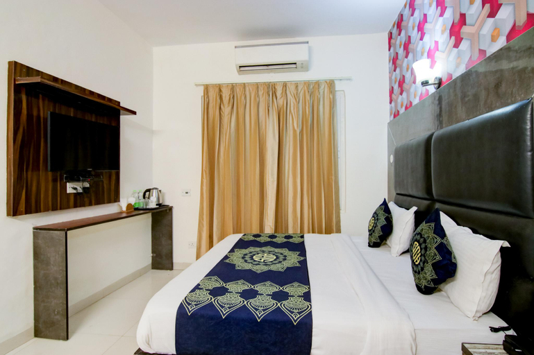 Bedroom 9