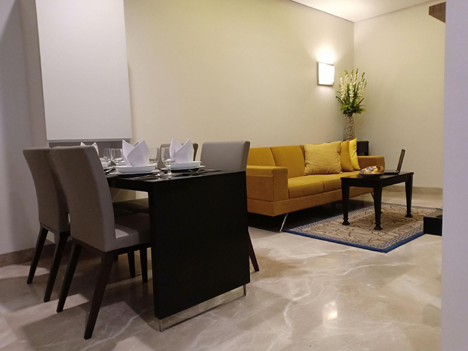 Dining Room 3