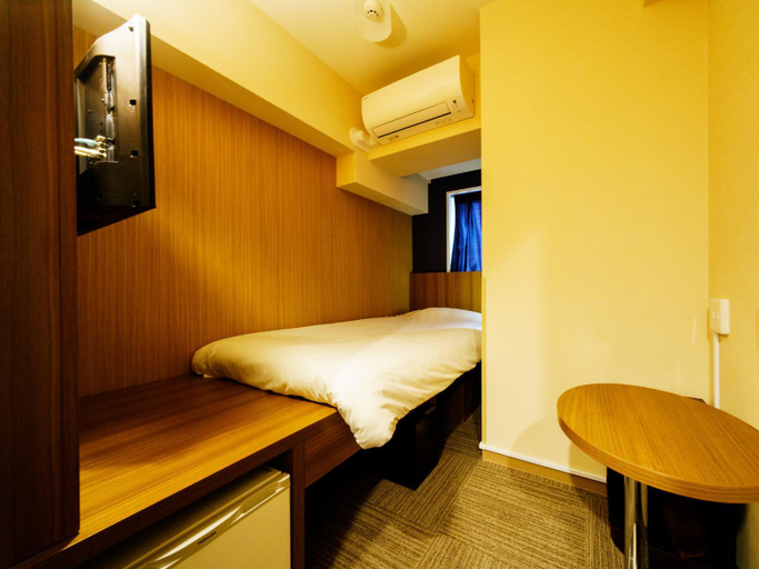 Bedroom 16