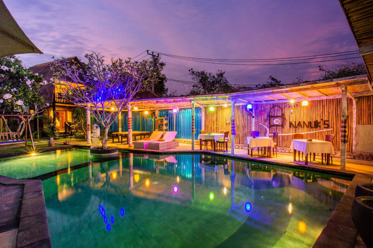 Swimming Pool 11