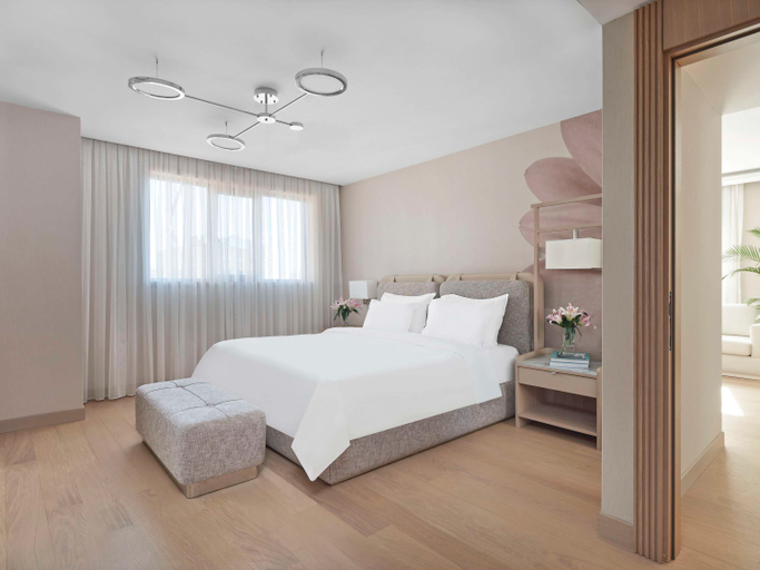 Bedroom 4, Mövenpick Hotel Istanbul Bosphorus, Beşiktaş