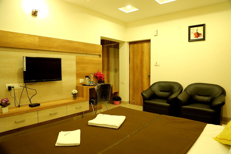 Others 5, Samarth Residency, Koppal