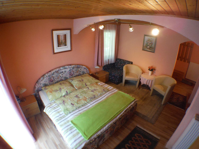 Bedroom 17
