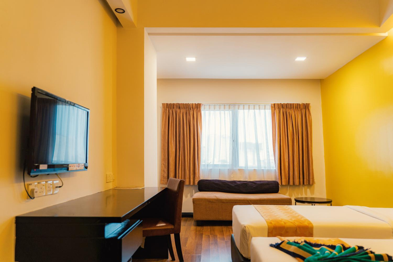 Bedroom 12
